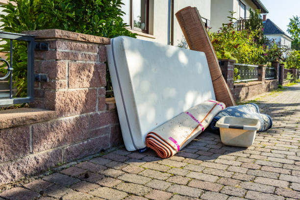 Best Garage Cleanout  in South Connellsville, PA